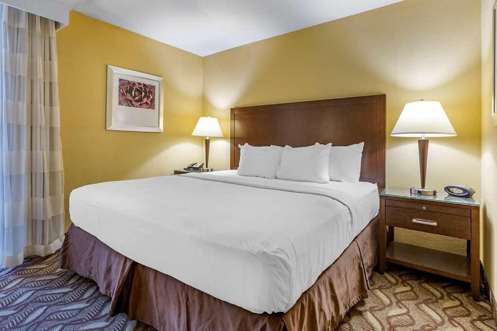 Clarion Inn & Suites, Roswell Eksteriør billede